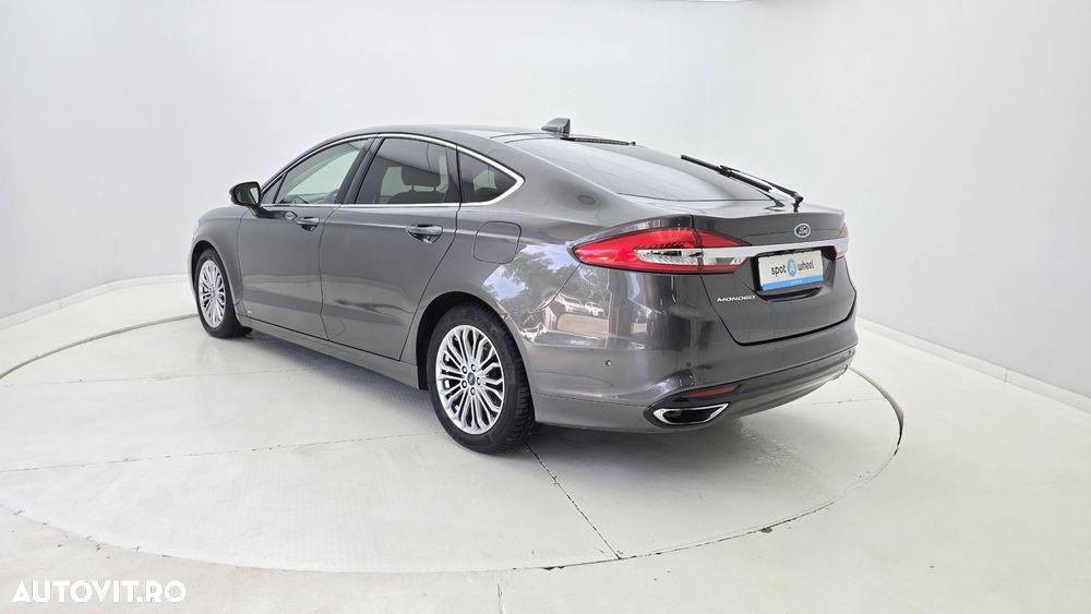 Ford Mondeo - 8