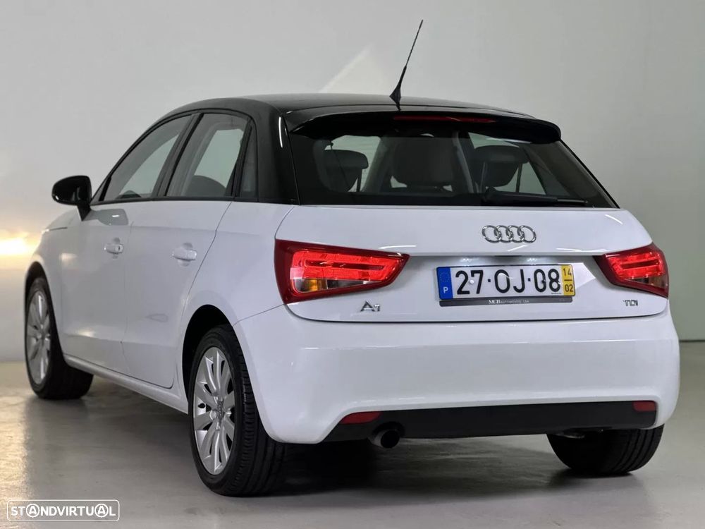 Audi A1 Sportback 1.6 TDI Advance - 4