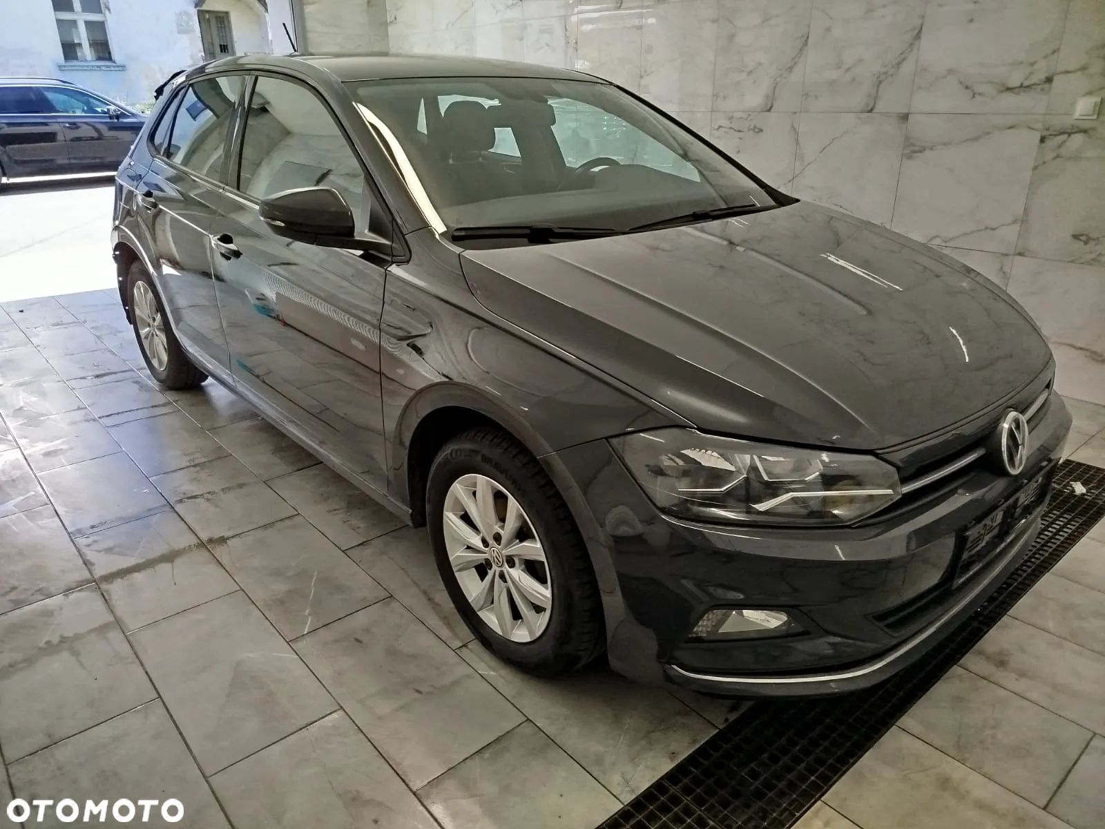 Volkswagen Polo 1.0 TSI Comfortline - 6