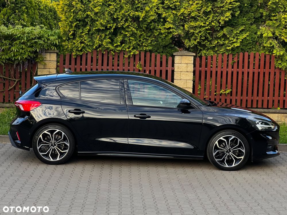 Ford Focus 1.5 EcoBoost ST-Line - 20