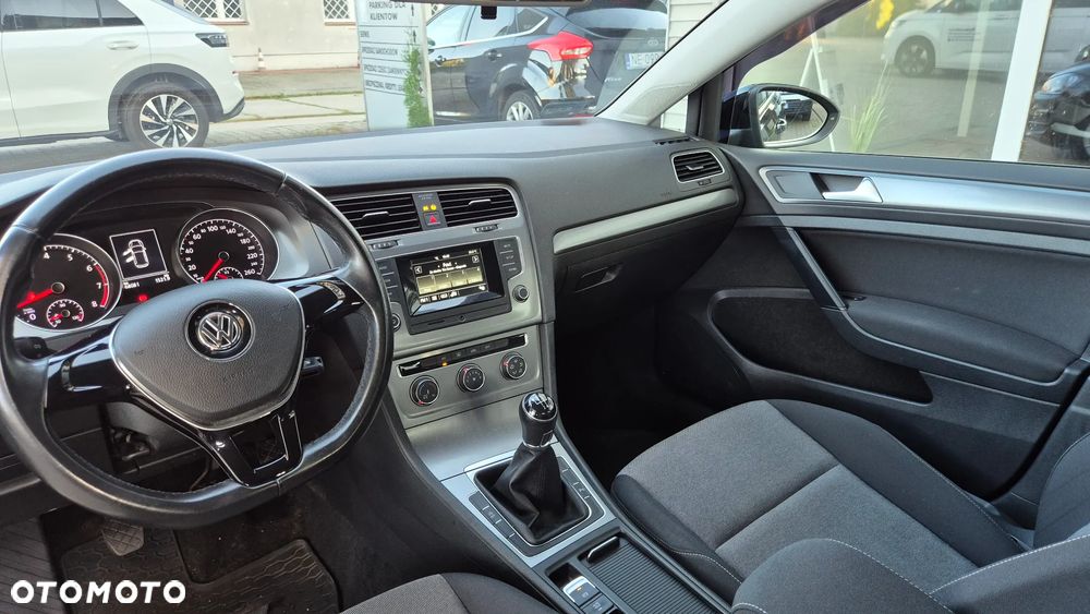 Volkswagen Golf 1.2 TSI BMT Trendline EU6 - 16