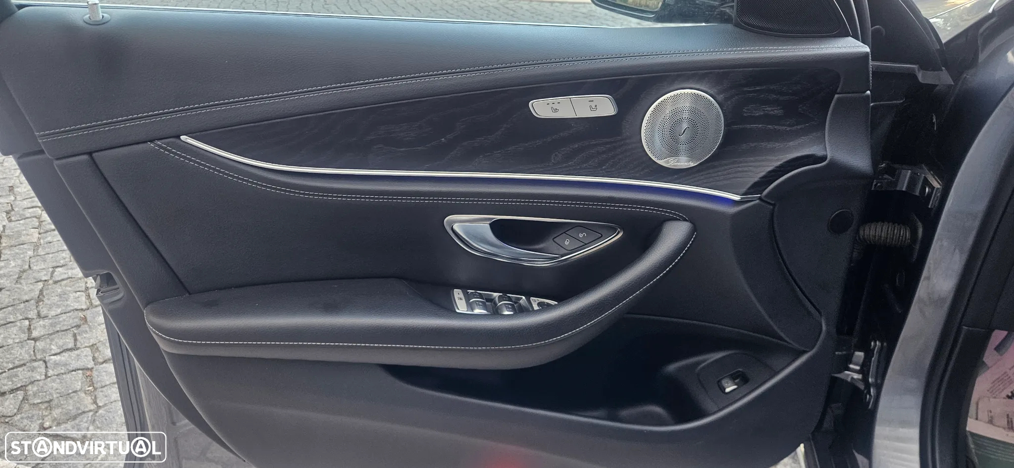 Mercedes-Benz E 220 d Avantgarde - 18