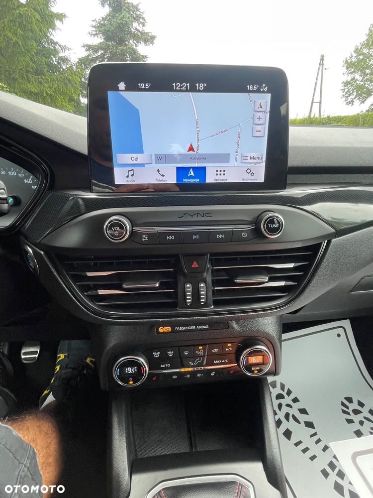 Ford Focus 1.5 EcoBlue Start-Stopp-System ST-LINE - 8