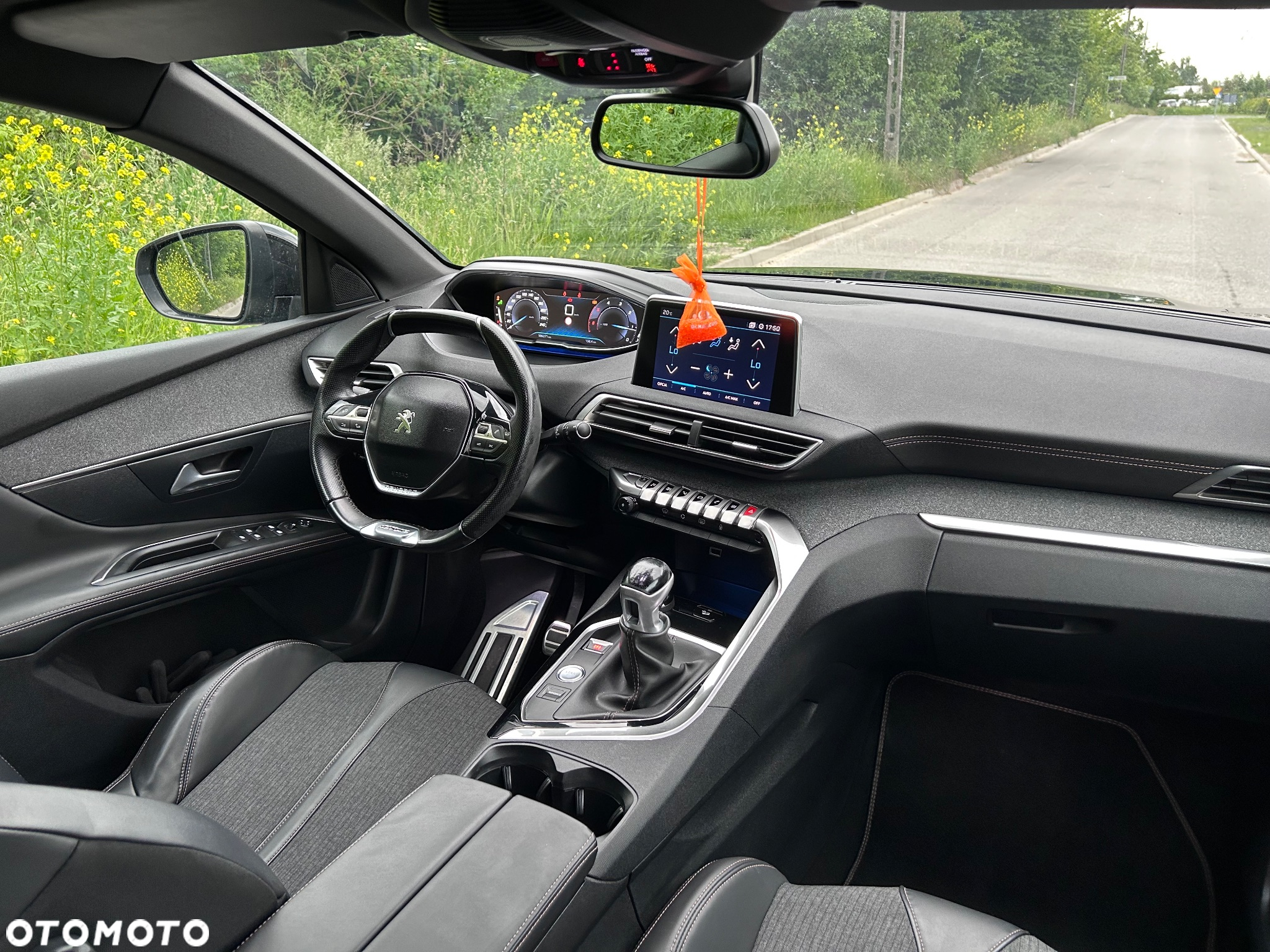 Peugeot 3008 1.6 BlueHDi Allure S&S - 7