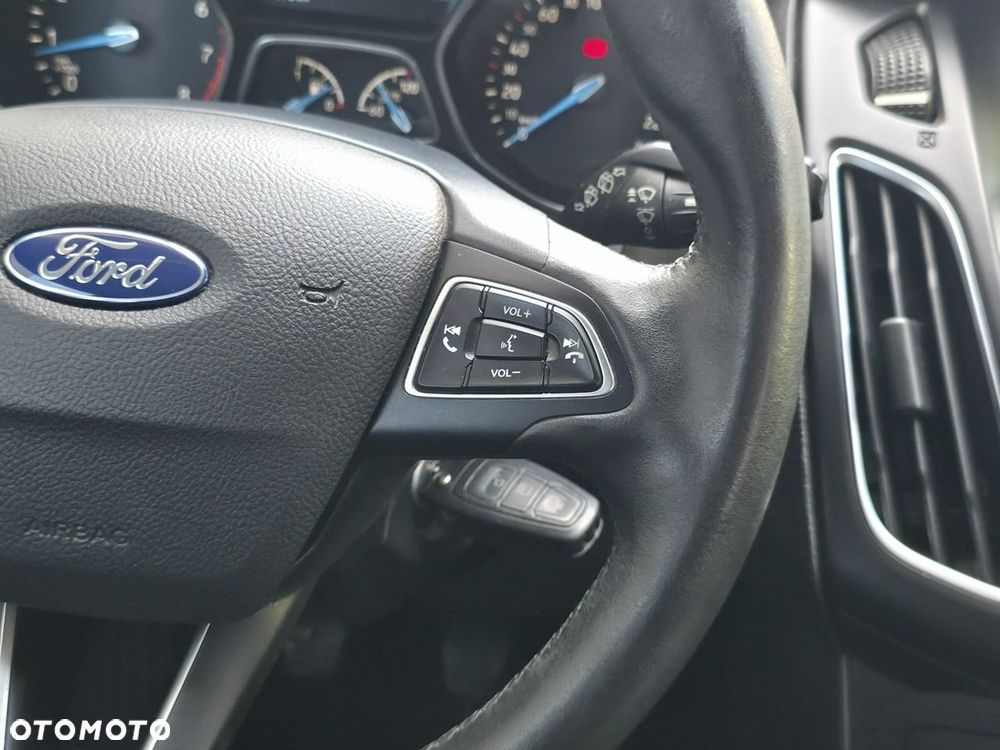 Ford Focus - 14