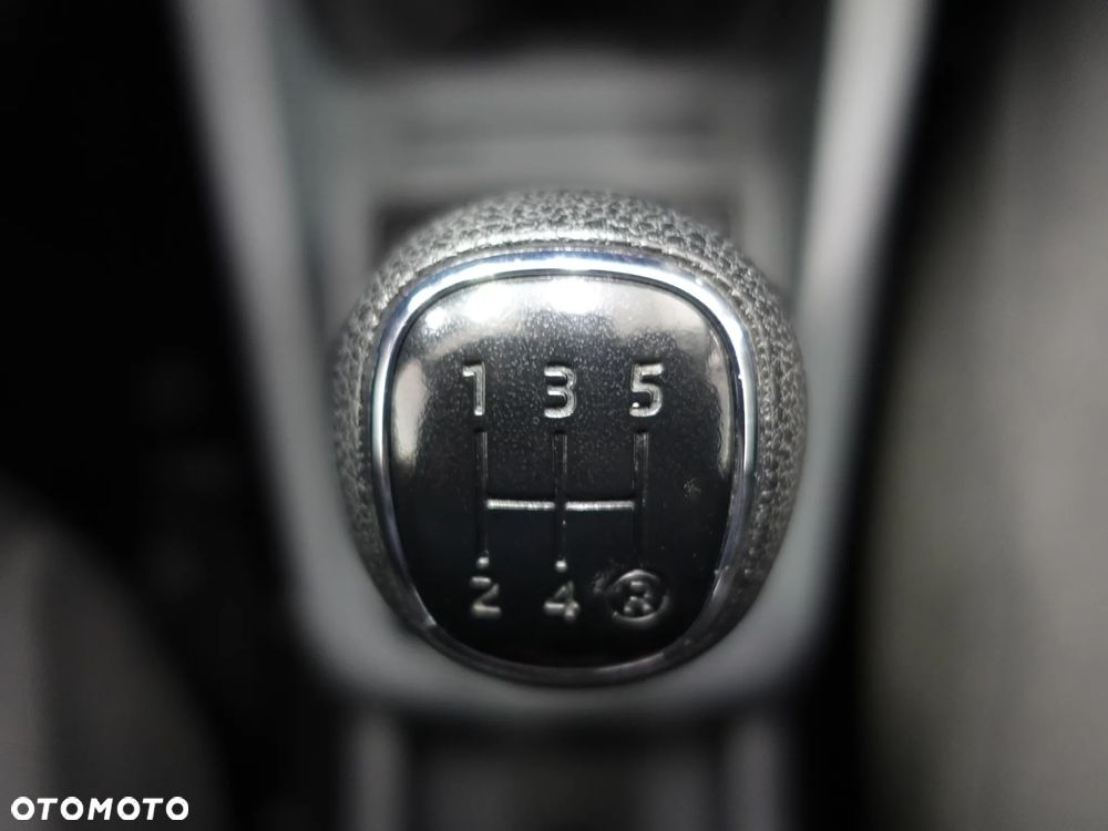 Skoda Fabia 1.0 Active - 32