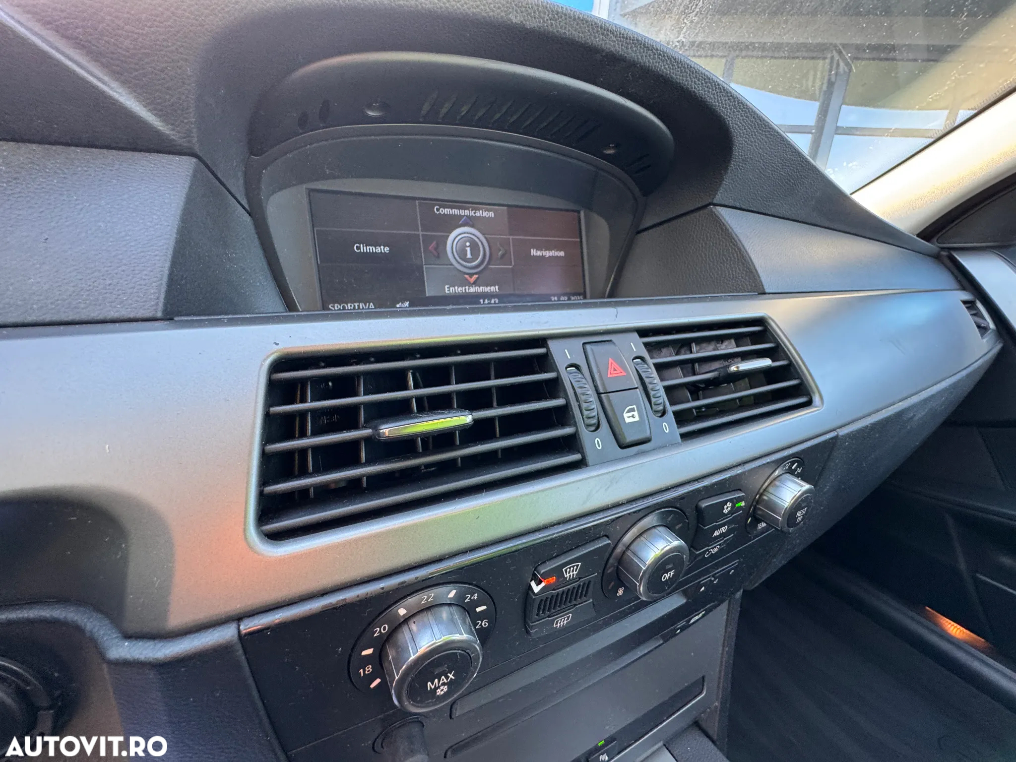 BMW Seria 5 520d Touring Aut. - 25