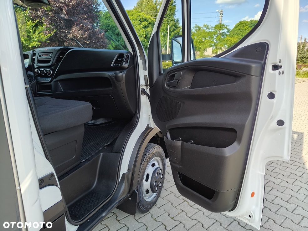 Iveco Daily 50C17 3.0 170Km. Plandeka 2x FIRANA+Dach Odsuwany 9 Palet 4.88 m. WINDA 1500 KG !! JAK NOWY! Salon PL.!! - 26