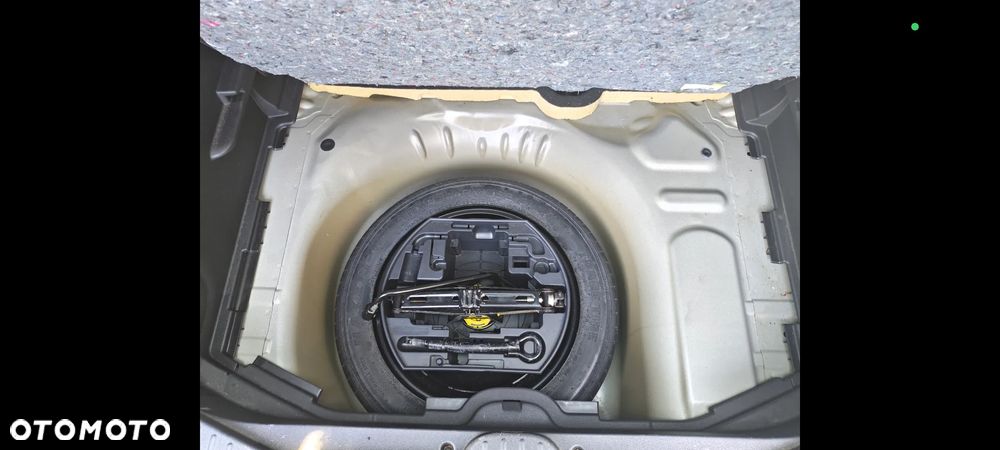 Citroën C3 Picasso 1.4i Exclusive - 13
