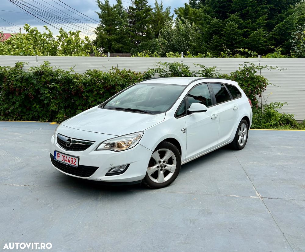 Opel Astra 1.7 CDTI DPF ecoFLEX Start/Stop 150 Jahre - 3