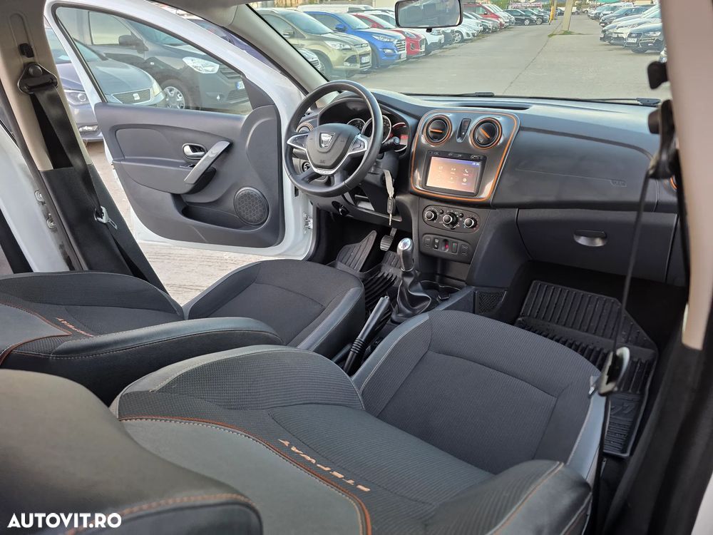 Dacia Sandero Stepway TCe 90 (S&S) Prestige - 8