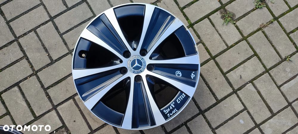 FELGI ALUMINIOWE STOPNIOWANE 5x112 2x 8Jx18 CALI ET43 2x 9Jx 18 CALI ET 52,5 fi 66,6 MERCEDES E CLS GLK GLS 4 SZTUKI KOMPLET - 10