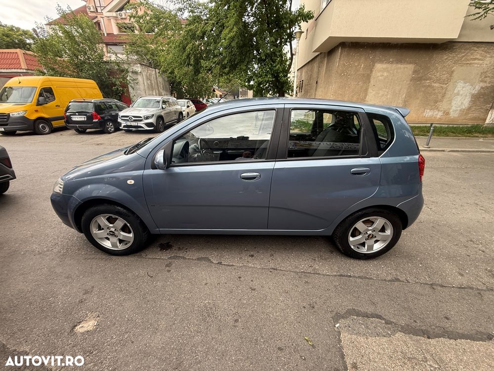 Chevrolet Aveo - 1