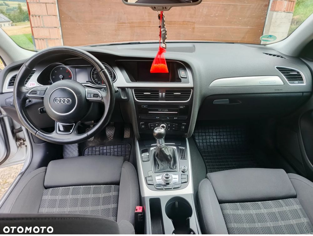 Audi A4 Avant 2.0 TDI Quattro - 5