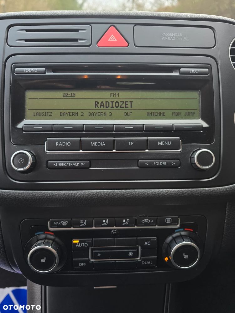 Volkswagen Golf Plus 1.6 TDI DPF Trendline - 26