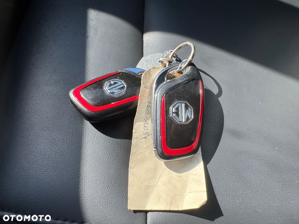 MG ZS Maximal Luxury - 11