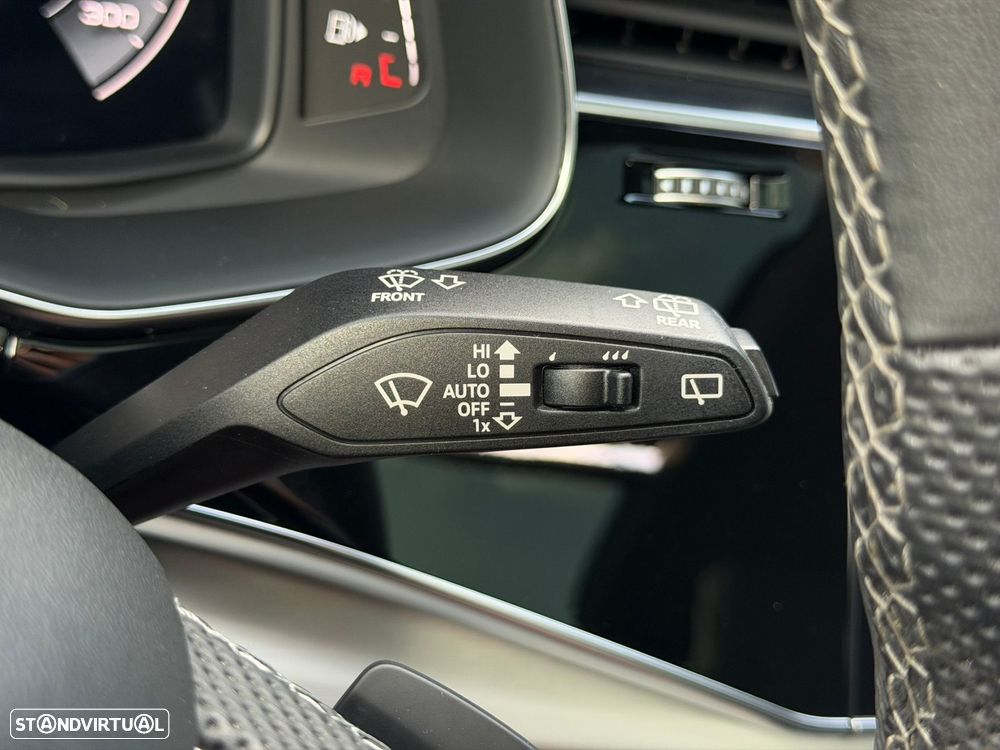 Audi Q7 60 TFSIe quattro S line Tiptronic - 38
