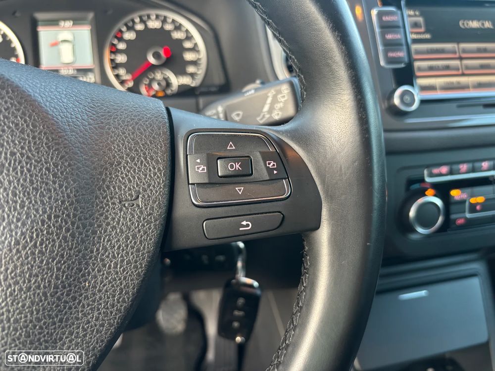 VW Tiguan 2.0 TDi Sport BlueMotion - 19