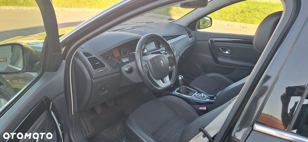 Renault Laguna 2.0 dCi Bose Edition - 11