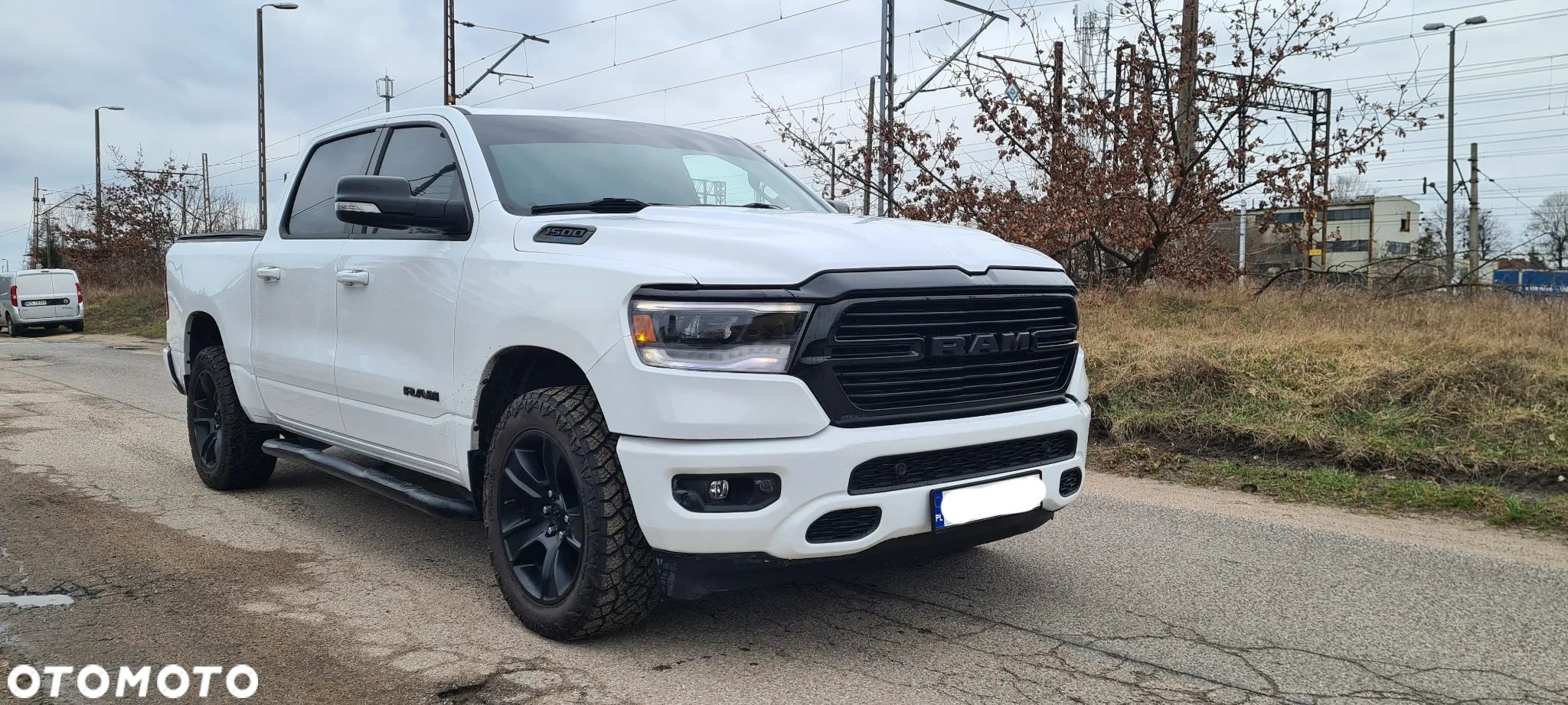 RAM 1500 Crew Cab MB Sport - 1