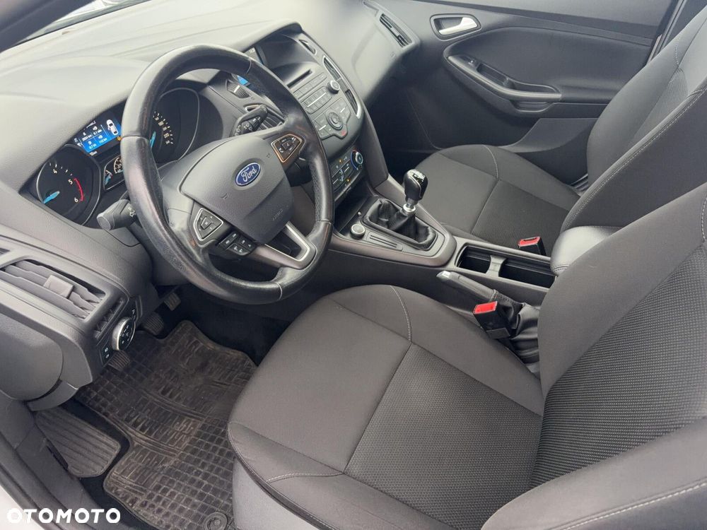 Ford Focus 1.5 TDCi Trend - 10