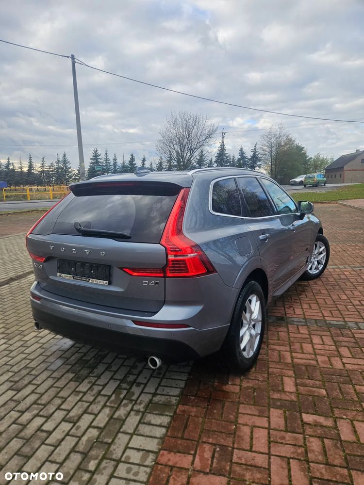 Volvo XC 60 D4 Geartronic Momentum Pro - 9