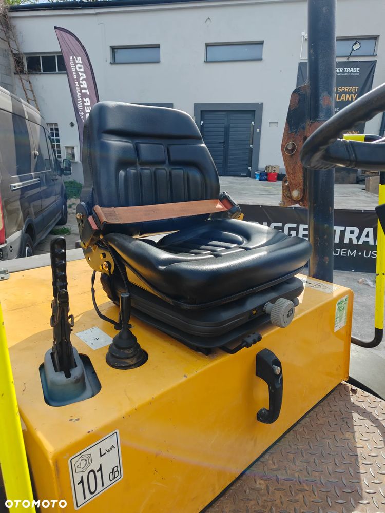 Mecalac TA3H - 11