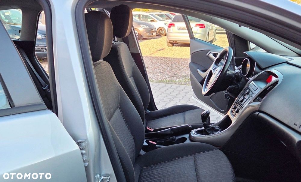 Opel Astra - 26