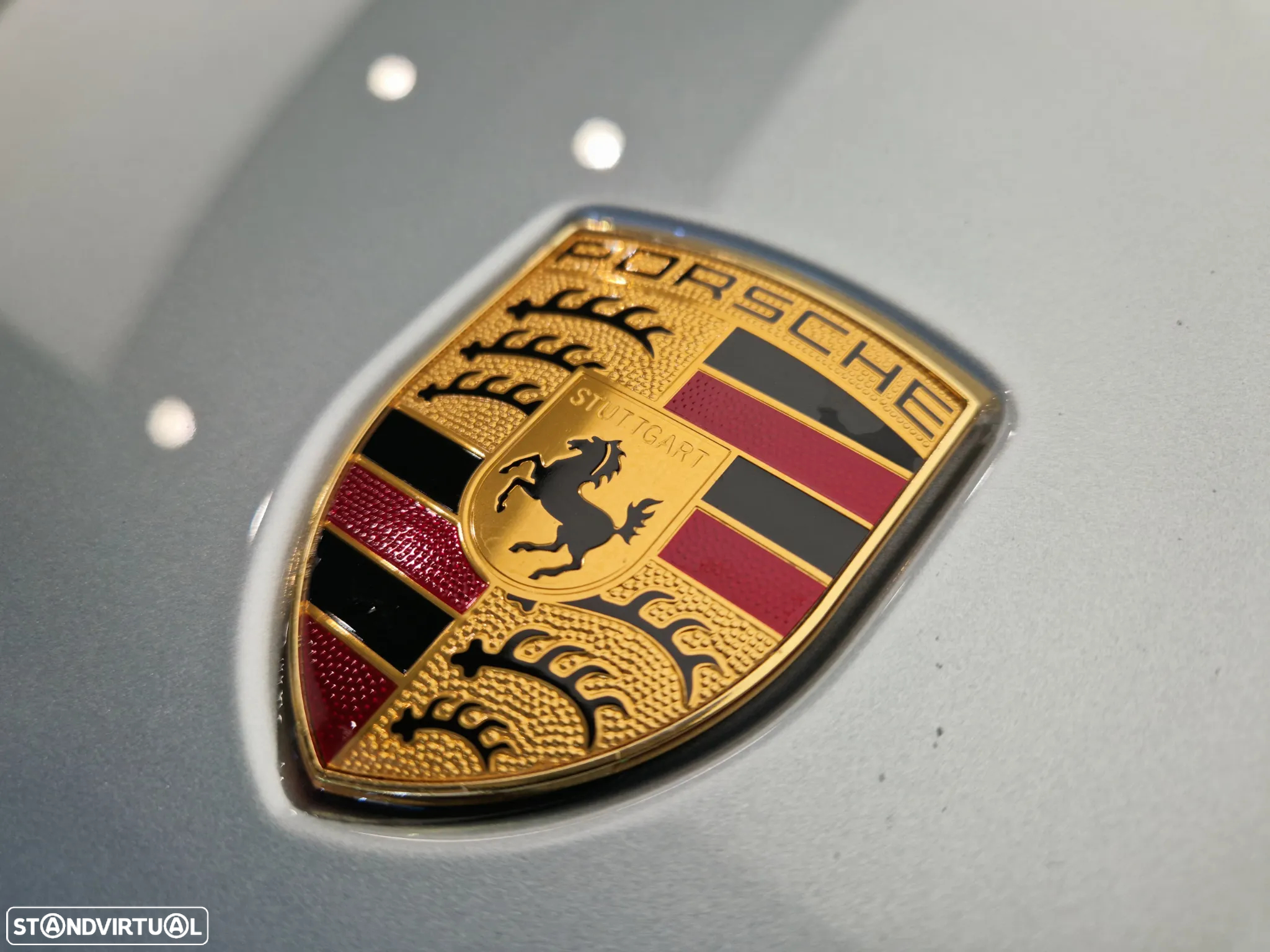 Porsche Taycan Standard - 15