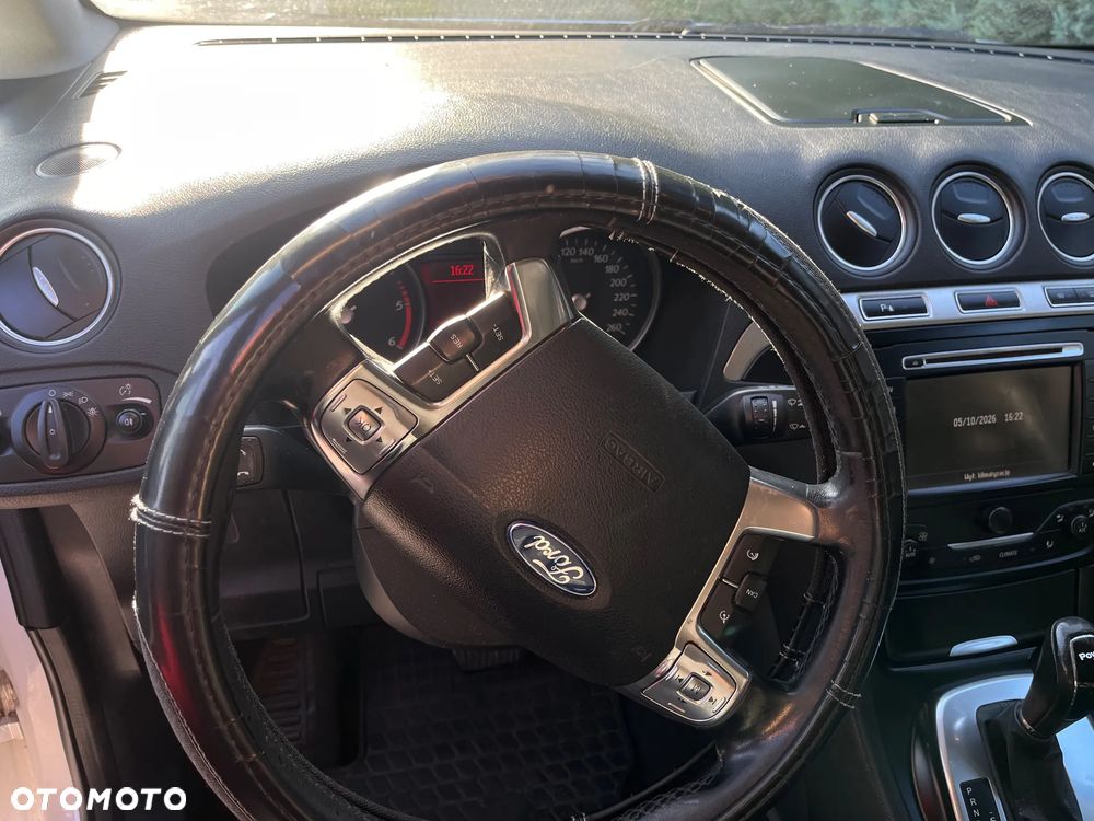 Ford Galaxy - 16
