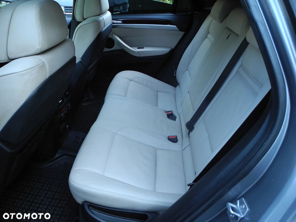BMW X6 xDrive35i M Sport Edition - 17