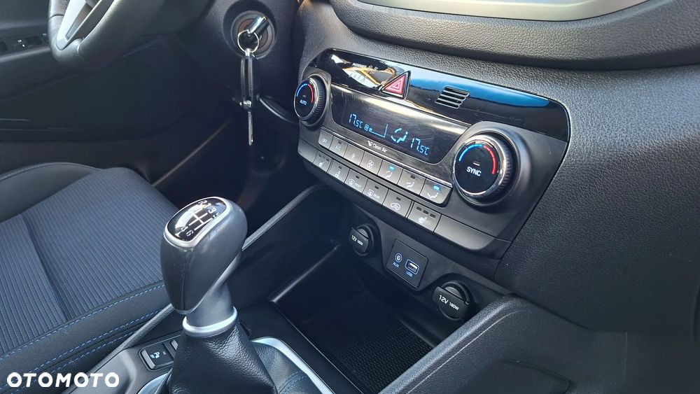 Hyundai Tucson - 16