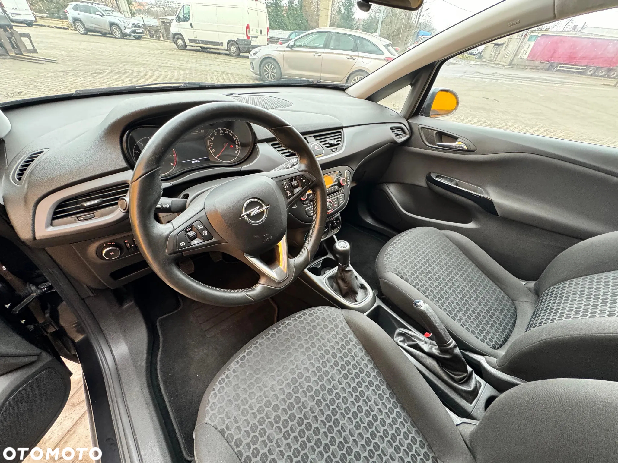 Opel Corsa 1.2 16V Color Edition - 9