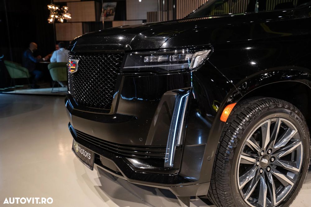 Cadillac Escalade 6.2 V8 AWD AT Platinum - 12