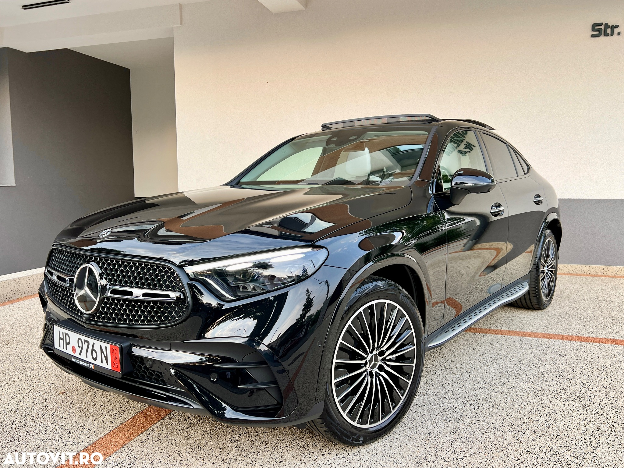 Mercedes-Benz GLC Coupe 200 4Matic 9G-TRONIC Edition AMG Line - 2