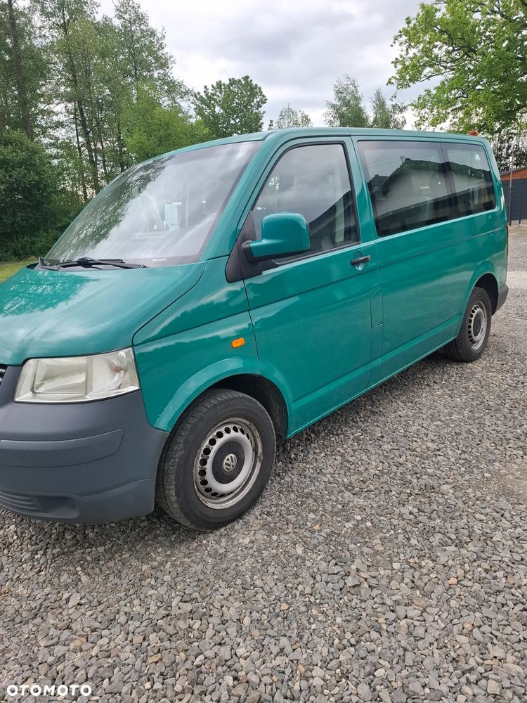 Volkswagen Transporter Shuttle L2 - 2