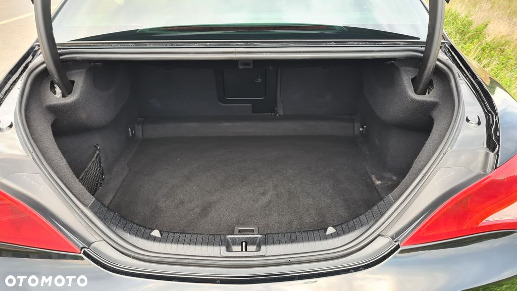 Mercedes-Benz CLA 250 Sport 4-Matic - 10