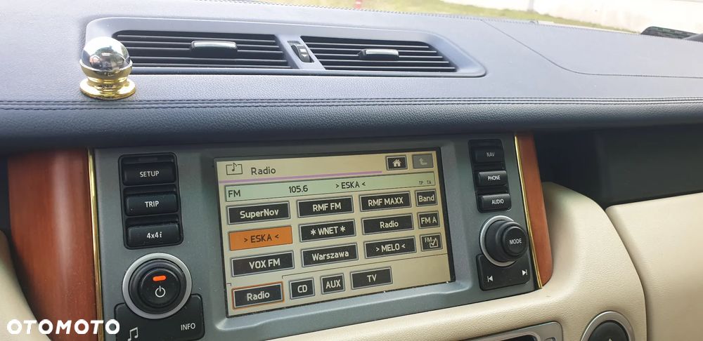 Land Rover Range Rover - 24