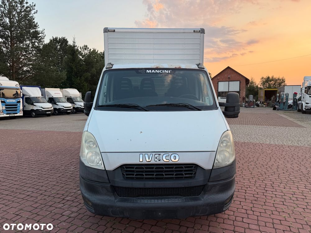 Iveco Daily 35C15 *3.0D* KONTENER 3,5M *NOWY SILNIK* KLIMA* TEMPOMAT* ZADBANY* - 2