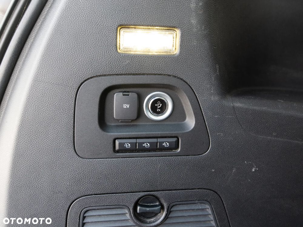 Ford S-Max 2.0 TDCi Bi-Turbo Titanium PowerShift - 19