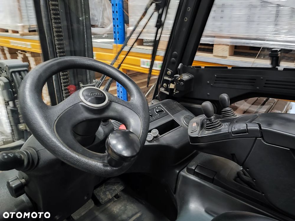 Linde E30 - 4