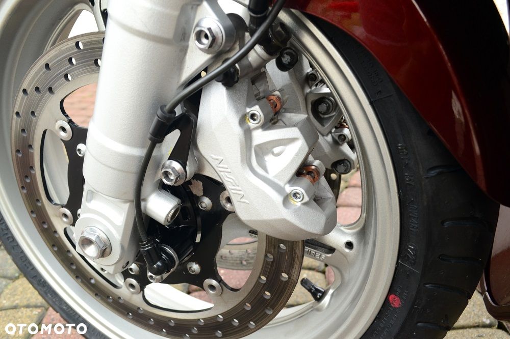 Yamaha FJR - 38