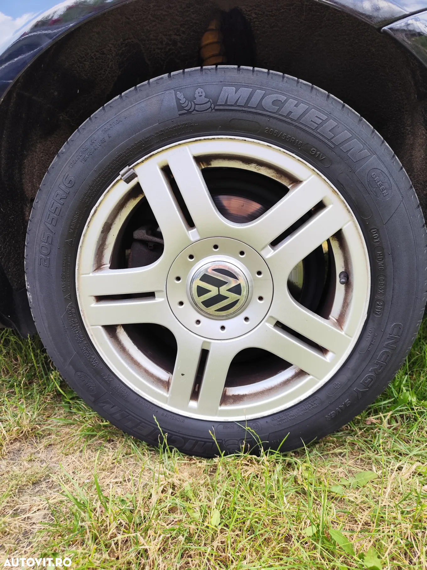 Volkswagen Passat - 23
