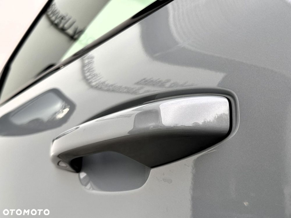 Volvo XC 40 - 8