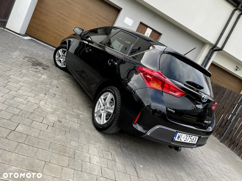 Toyota Auris - 22