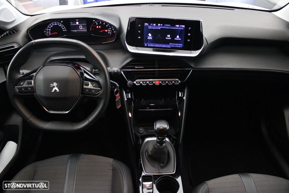 Peugeot 208 1.2 PureTech Allure - 4