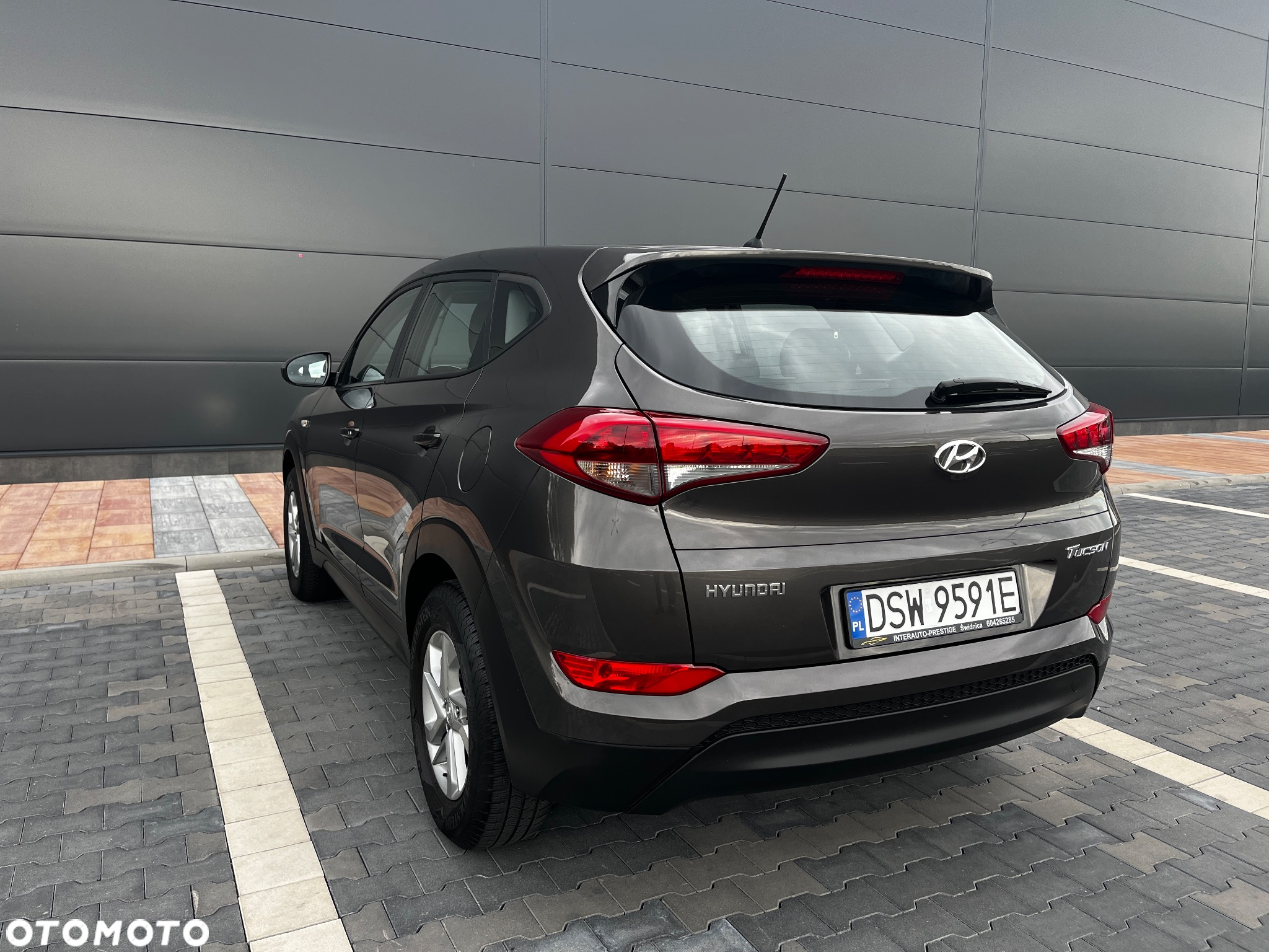 Hyundai Tucson 1.6 GDI BlueDrive Comfort 2WD - 17