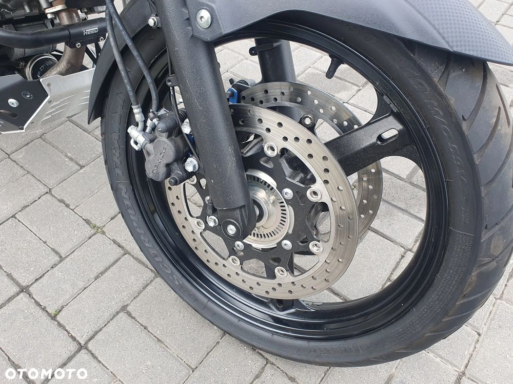 Suzuki V-STROM - 13