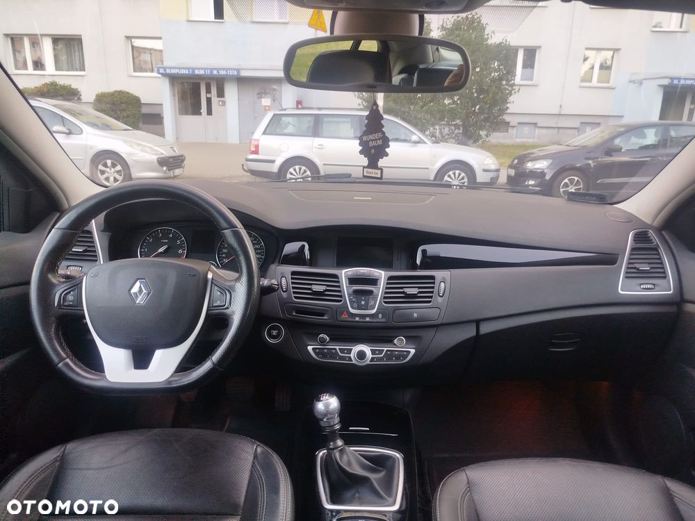 Renault Laguna 2.0 Bose Edition - 7