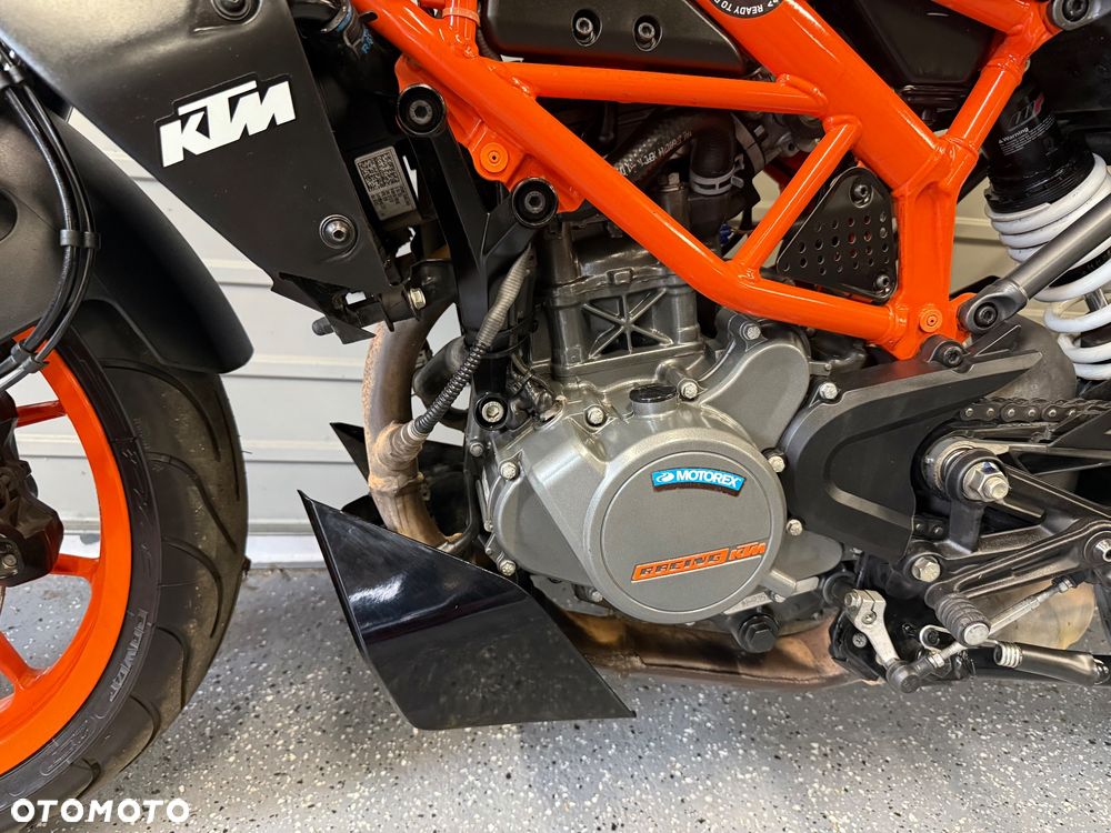 KTM Duke - 11